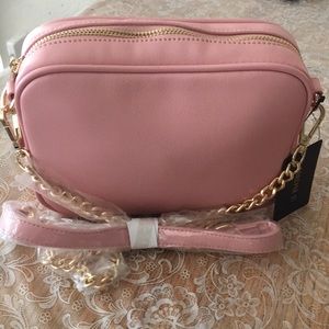 NWT Faux Leather Pink Crossbody Bag w/ Chain Strap